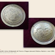 Prezident Francie François Mitterrand (9. prosince 1993)